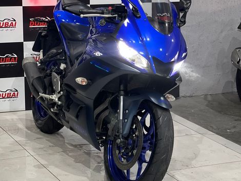 YAMAHA YZF R-3 321/ABS