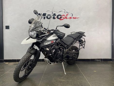 TRIUMPH TIGER 800 XCX