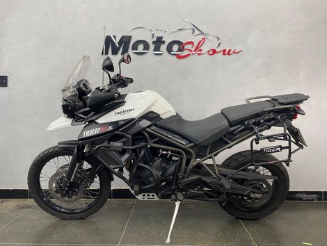TRIUMPH TIGER 800 XCX