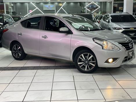 Nissan VERSA SL 1.6 16V FlexStart 4p Aut.