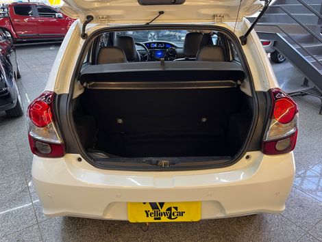 Toyota ETIOS PLATINUM 1.5 Flex 16V 4p Aut.