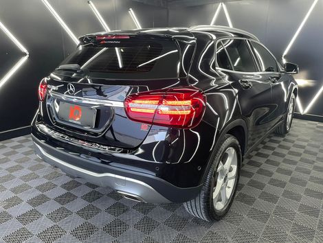 Mercedes GLA 200 Advance 1.6/1.6 TB 16V Flex Aut.