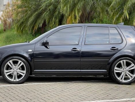 VolksWagen Golf 2.0/2.0 T. Flex Mec.(Black & Silv)