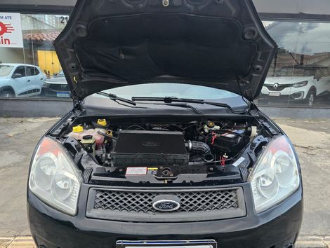 Ford Fiesta Sedan 1.0 8V Flex 4p