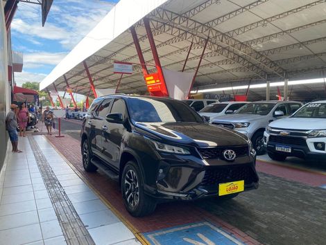 Toyota Hilux SW4 SR 4x2 2.7/ 2.7 Flex 16V Aut.