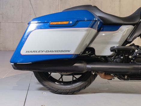 Harley STREET GLIDE SPECIAL FLHXS