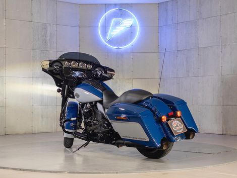 Harley STREET GLIDE SPECIAL FLHXS