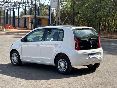 VolksWagen up! move 1.0 TSI Total Flex 12V 5p