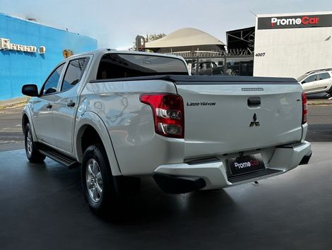 Mitsubishi L200 Triton 2.4 D GL 4WD