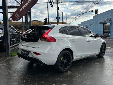 Volvo V40 T-4 2.0 Aut./Mec.