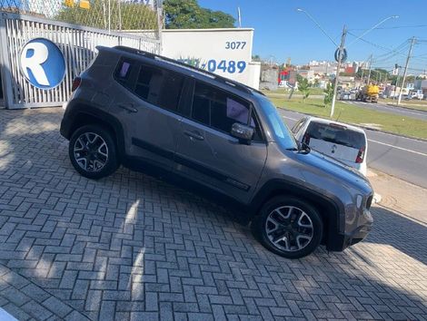 Jeep Renegade Longitude 1.8 4x2 Flex 16V Aut.