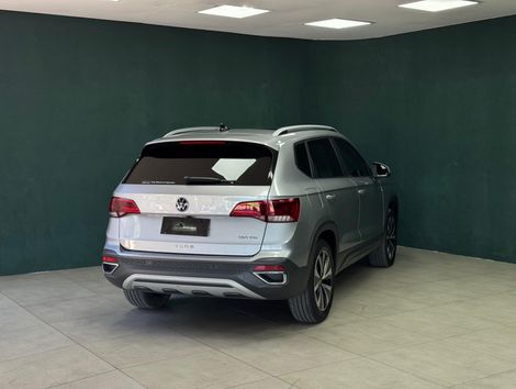 VolksWagen TAOS Highline 1.4 250 TSI Flex Aut.