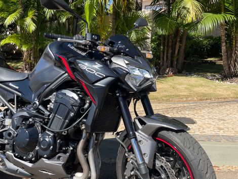 KAWASAKI Z 900