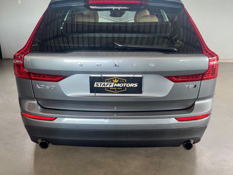 Volvo XC 60 T-5 MOMENTUM 2.0 254cv AWD 5p