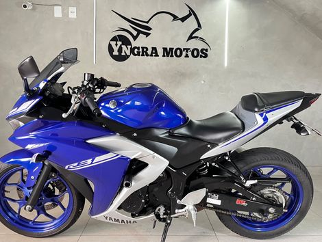 YAMAHA YZF R-3 321/ABS