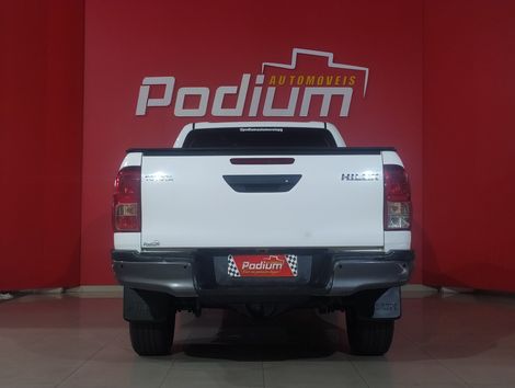 Toyota Hilux CD 4x4 2.8 Diesel Mec.