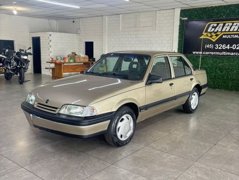 Chevrolet Monza GL 2.0 EFI/SL/L/650/Club/Barc.2e4p