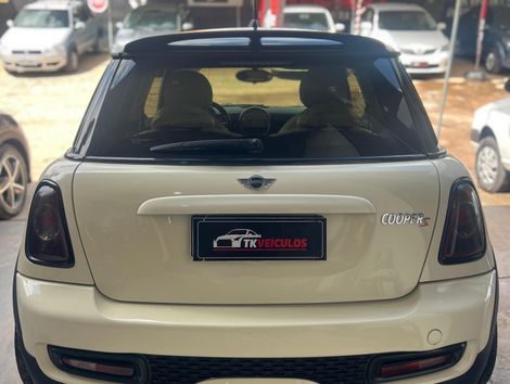 Mini COOPER S 1.6 Aut.