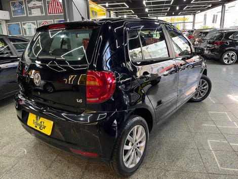 VolksWagen Fox 1.6 Mi Total Flex 8V 5p