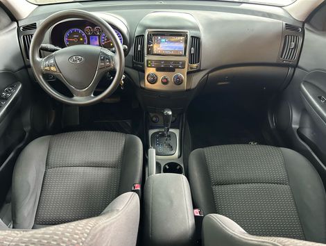 Hyundai i30 2.0 16V 145cv 5p Aut.