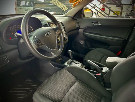 Hyundai i30 2.0 16V 145cv 5p Aut.