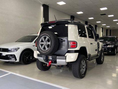 Troller T-4 TX4 4x4 3.2 20V Cap.Ríg Diesel Aut.