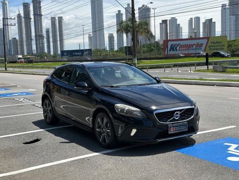 Volvo V40 T-5 Cross Country 2.0 Awd Aut.