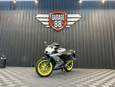 YAMAHA YZF R-15 155 ABS