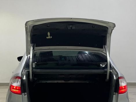 Ford Fiesta Sedan 1.6 16V Flex Aut.