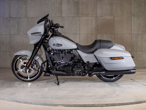Harley STREET GLIDE FLHX