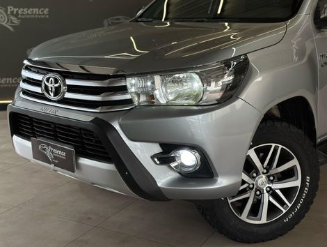 Toyota Hilux CD SRV 4x2 2.7 Flex 16V Aut.