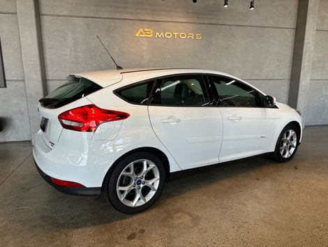 Ford Focus 2.0 16V/SE/SE Plus Flex 5p Aut.