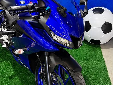 YAMAHA YZF R-15 155 ABS