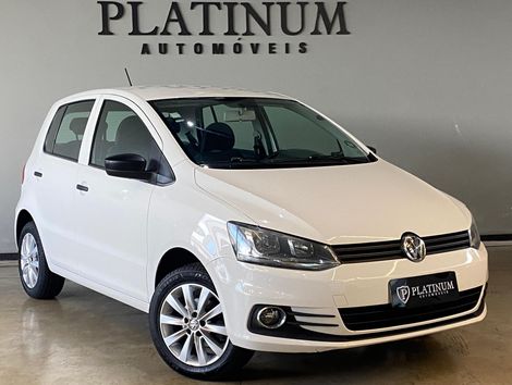 Volkswagen Trendline 1.6 Flex 8V 5p 