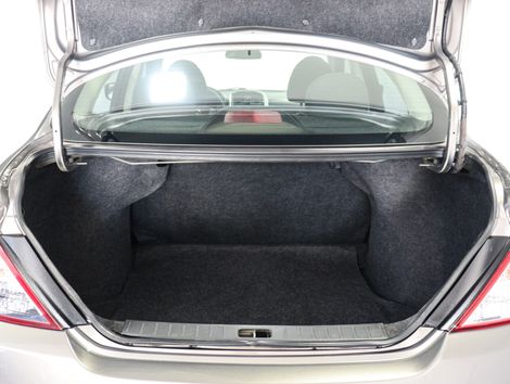 Nissan VERSA SL 1.6 16V Flex Fuel 4p Mec.