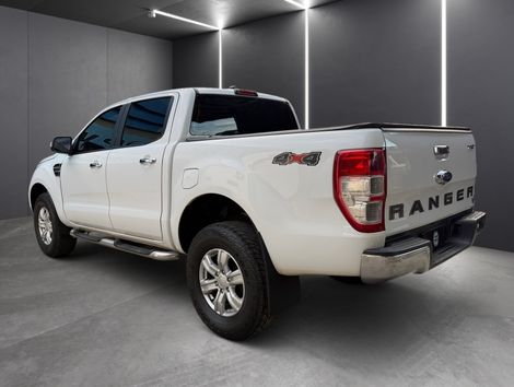 Ford Ranger XLT 3.2 20V 4x4 CD Diesel Aut.