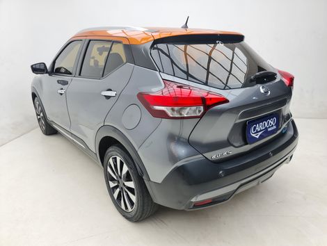 Nissan KICKS SL 1.6 16V FlexStar 5p Aut.