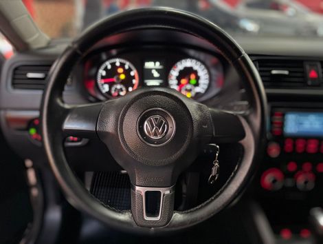 VolksWagen JETTA Comfortline 2.0 T.Flex 8V 4p Tipt.