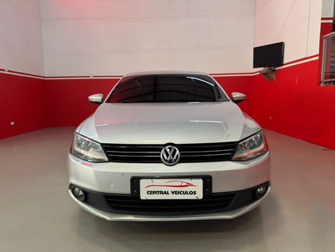 VolksWagen JETTA Comfortline 2.0 T.Flex 8V 4p Tipt.