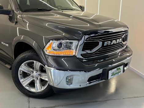 RAM CLASSIC LARAMIE 5.7 CD V8 4X4 Aut.