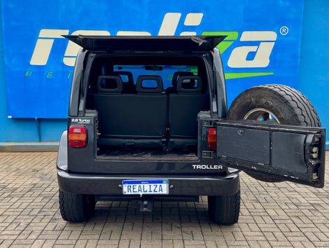 Troller T-4 4x4 2.8 TB Int. Cap. Rígida Diesel