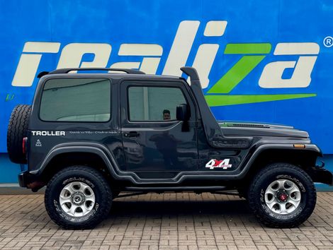 Troller T-4 4x4 2.8 TB Int. Cap. Rígida Diesel