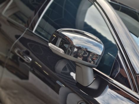 Volvo XC 60 T-8 HÍBRIDO R-DESIGN 2.0 5p