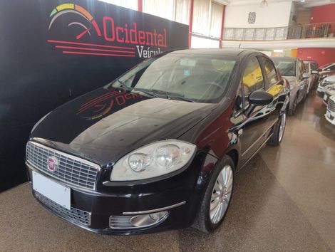 Fiat LINEA ESSENCE Dualogic 1.8 Flex 16V 4p