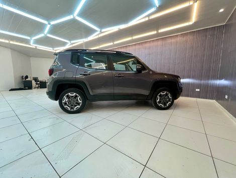Jeep Renegade Trailhawk T270 1.3 TB Flex Aut.