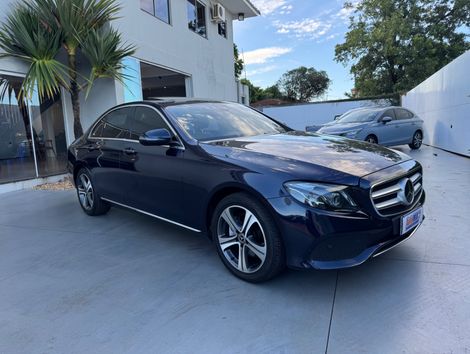 Mercedes E-250 CGI Avantgarde 2.0 TB 211cv Aut.