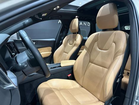 Volvo XC 60 T-5 MOMENTUM 2.0 254cv AWD 5p