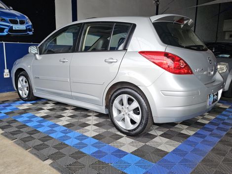 Nissan TIIDA SL 1.8/1.8 Flex 16V  Mec.