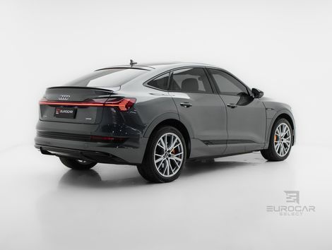 Audi E-TRON Sportb. Perf.Black Aut.(Elétrico)