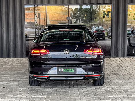VolksWagen Passat Comfortline 2.0 TSI 220cv Tip.